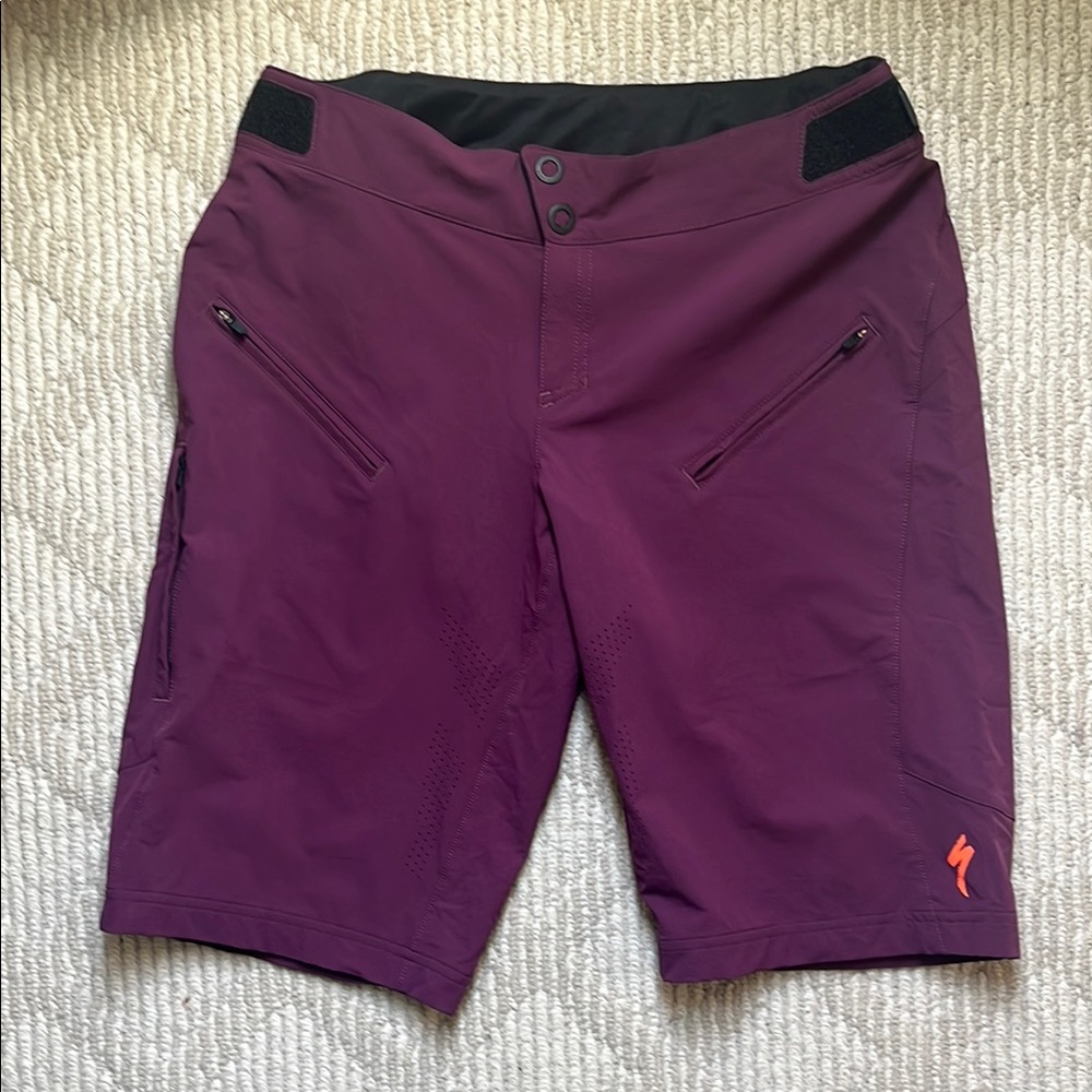 Specialized Women’s Purple Mountain Bike Shorts, size medium